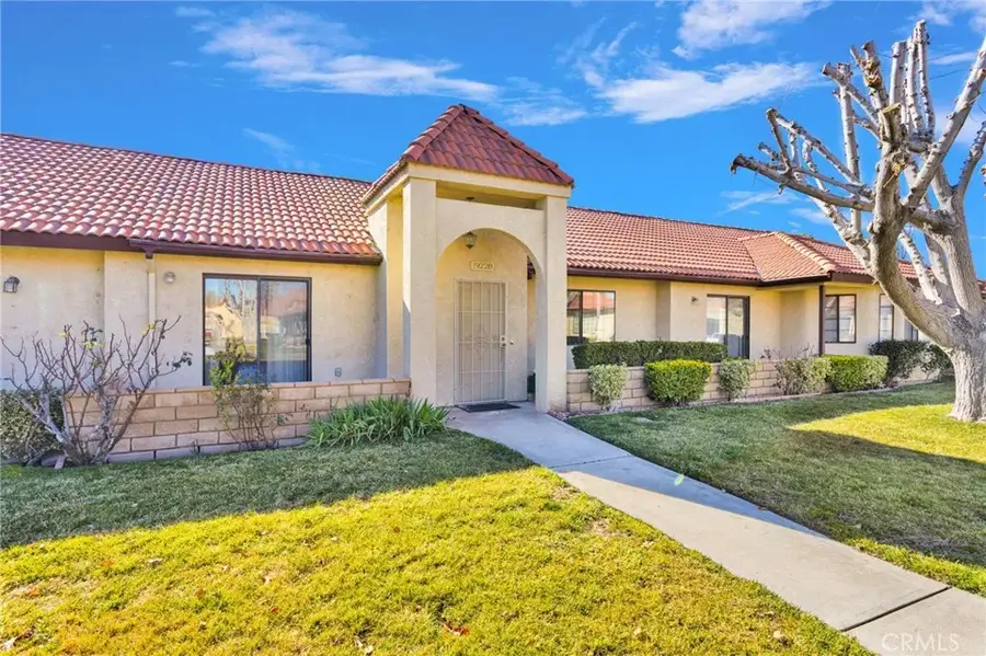 19228 Cottonwood Drive, Apple Valley, CA 92308 - #2