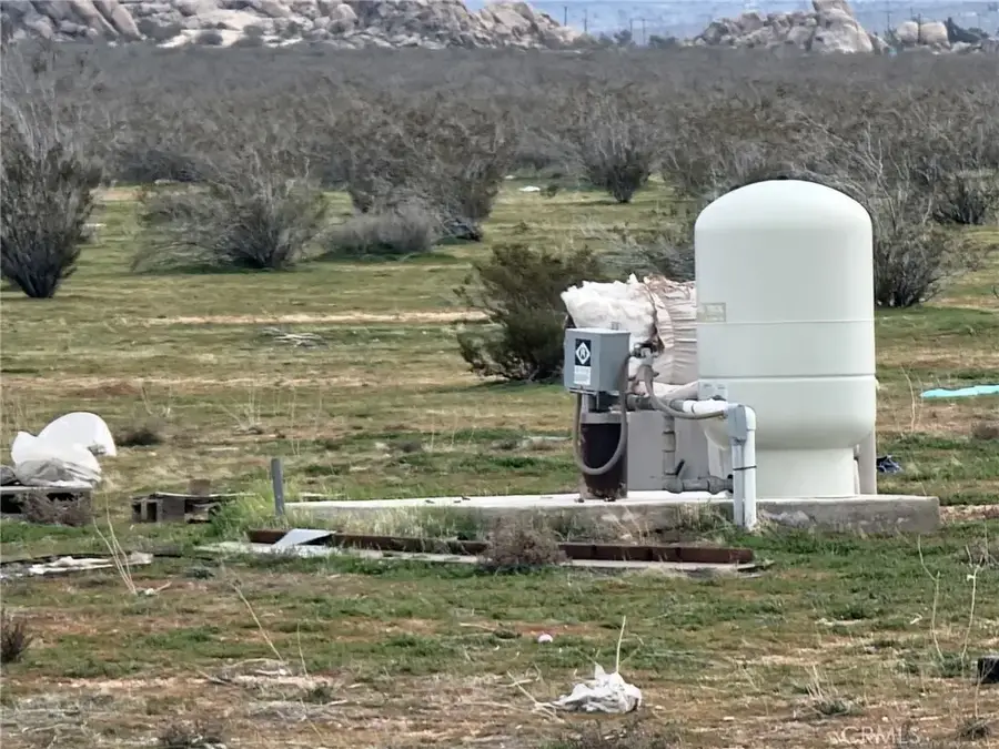 13033 Joshua, Apple Valley, CA 92308 - #2