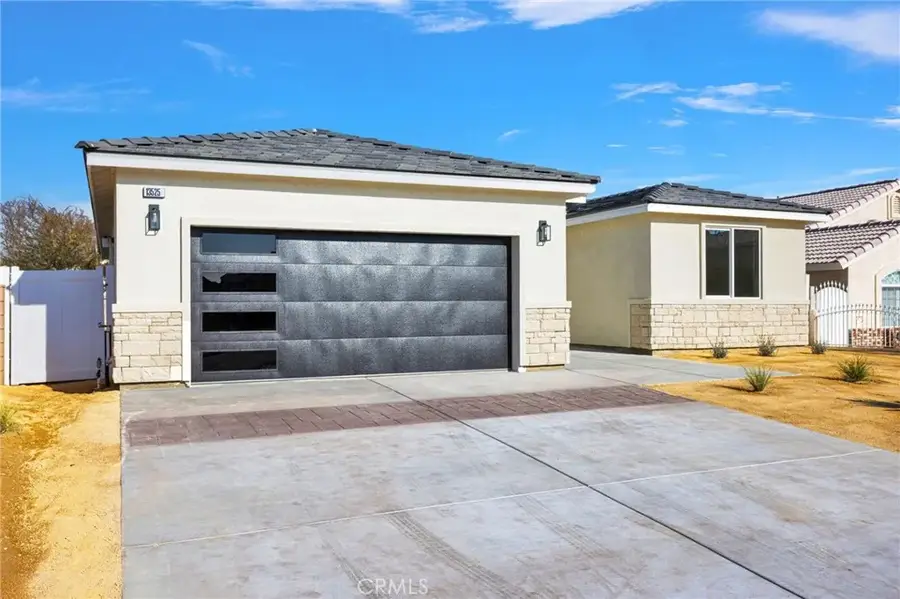 13525 Sea Gull Dr, Victorville, CA 92395 - #2