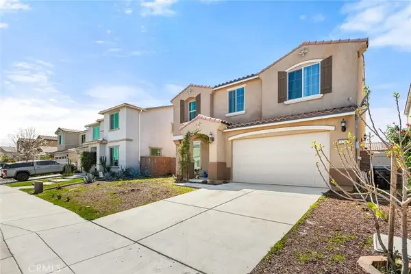 34293 Bloomington Drive, Murrieta, CA 92563