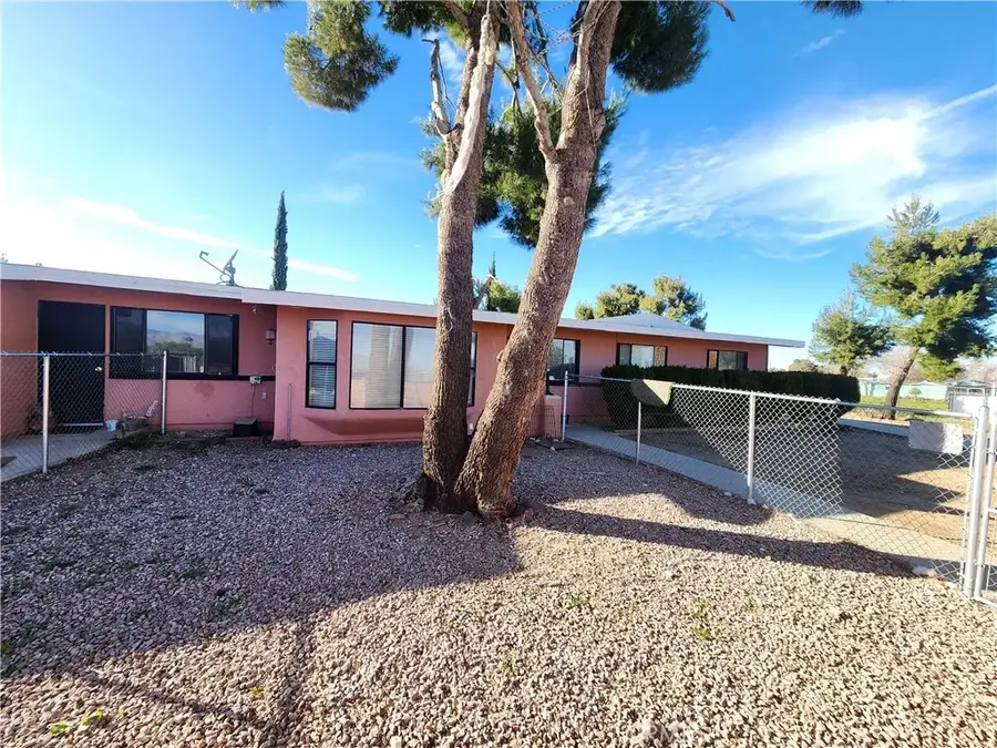 8850 3rd, Hesperia, CA 92345 - #2