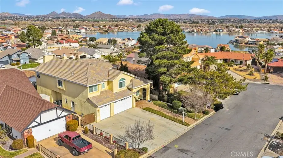 17790 Cresta Blanca, Victorville, CA 92395 - Image #3