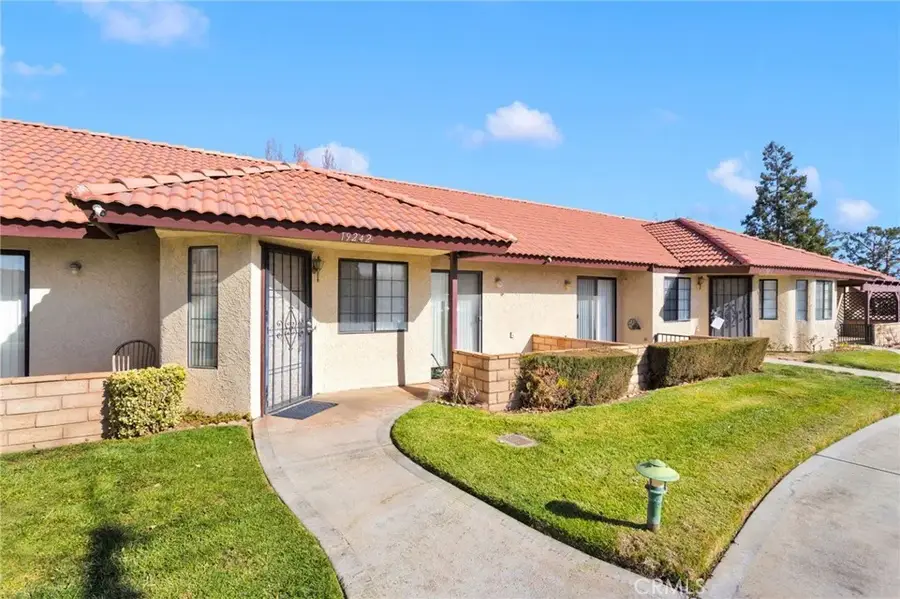 19242 Cottonwood Drive, Apple Valley, CA 92308 - #2