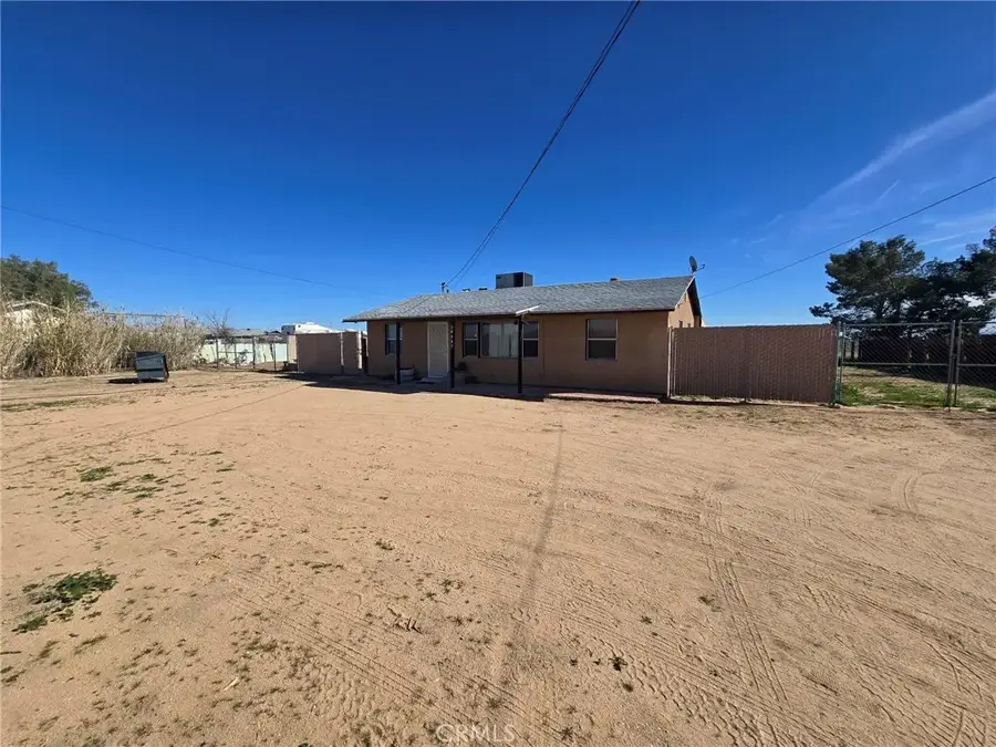 36827 Hidden River, Hinkley, CA 92347 - #2