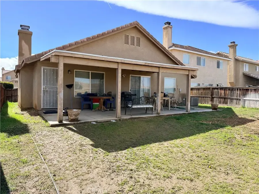 13640 Summit View Street, Hesperia, CA 92344 - #3
