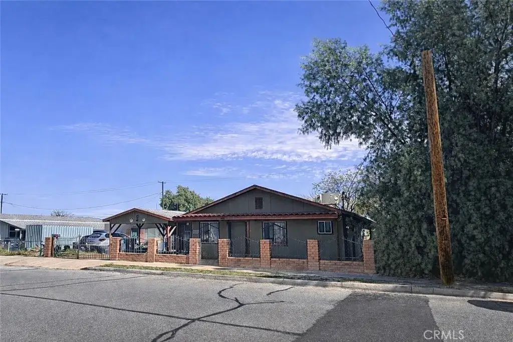 301 N K, Needles, CA 92363 - #1