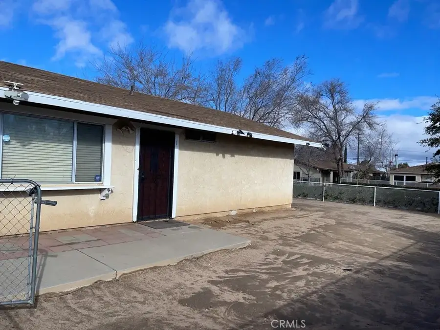 16503 Smoke Tree, Hesperia, CA 92345 - #3