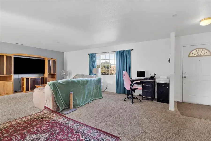 32361 Spinel, Lucerne Valley, CA 92356 - #2