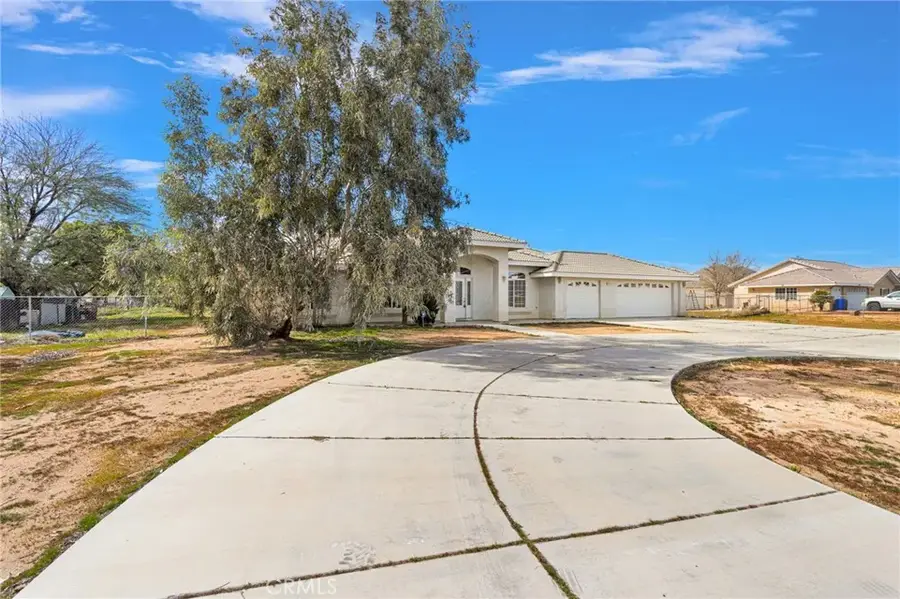 15876 Dale Evans, Apple Valley, CA 92307 - #2