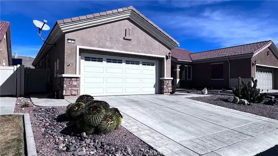 19460 Tor Hill, Apple Valley, CA 92308 - #3