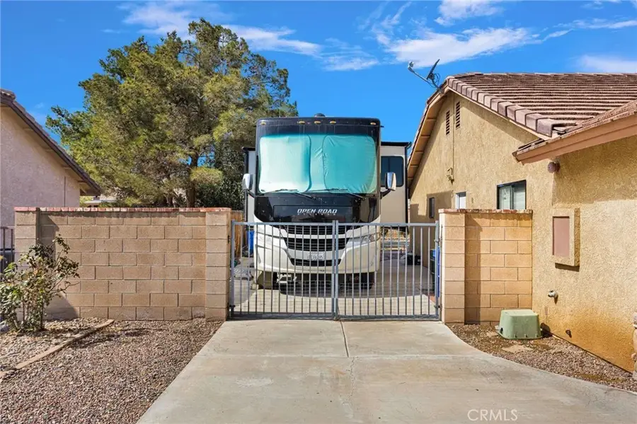 12574 Sarsi Court, Apple Valley, CA 92308 - #3