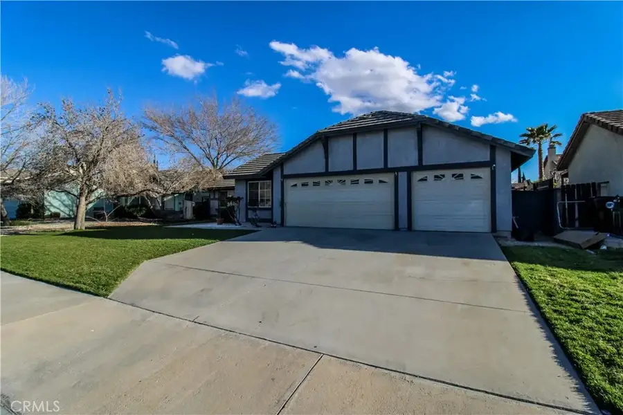 14621 Owens River, Victorville, CA 92392 - #2