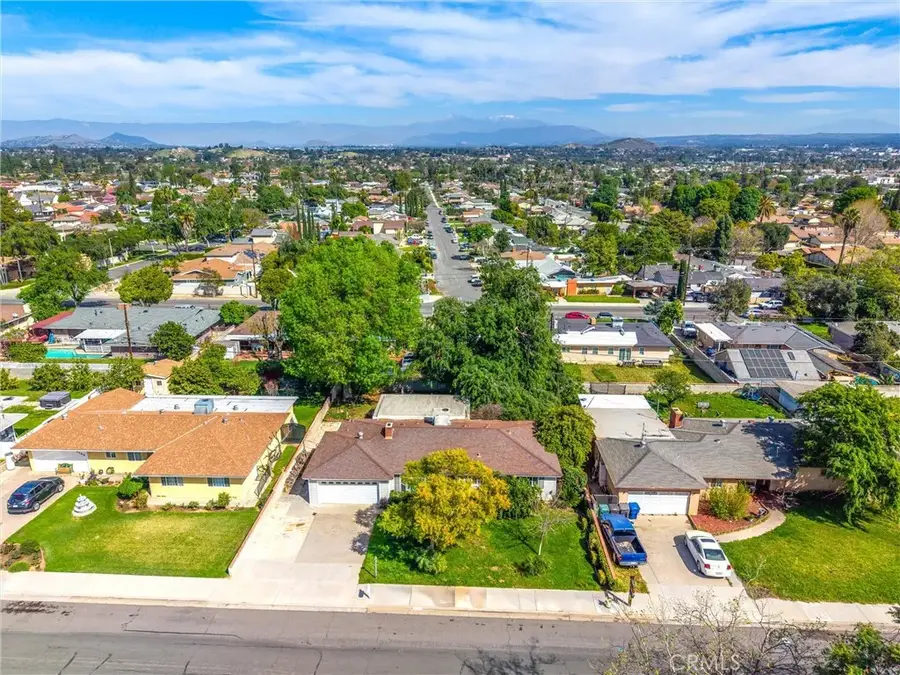 5137 Peacock, Riverside, CA 92505 - #3