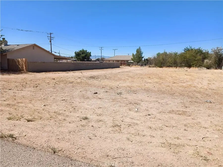 0 Navajo, Apple Valley, CA 92308 - #2