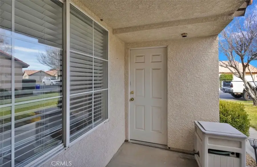 11566 Oak, Apple Valley, CA 92308 - #3