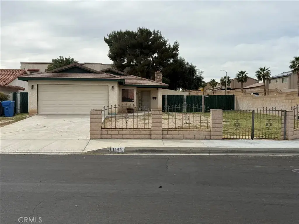 1000 Broadway, Barstow, CA 92311 - #1