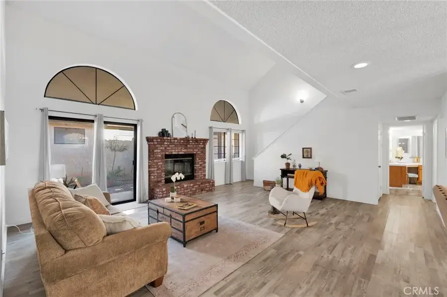 19249 Palm, Apple Valley, CA 92308 - #2