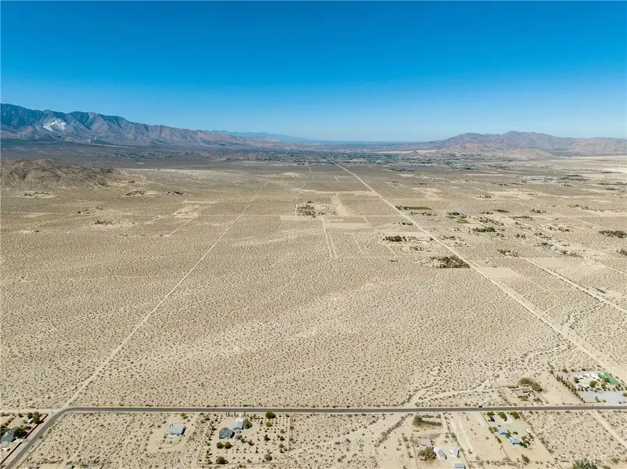 768 Visalia, Lucerne Valley, CA 92356 - #3