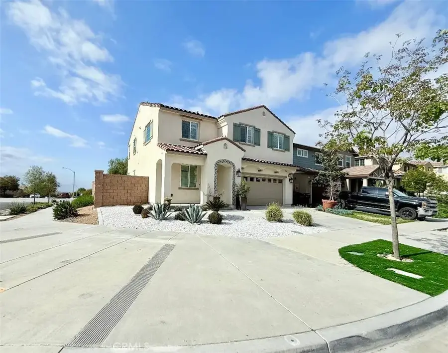 16977 Red Tail, Fontana, CA 92336 - #2