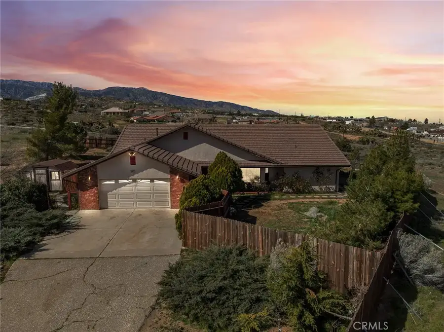 8672 Sierra Vista, Phelan, CA 92371 - #2