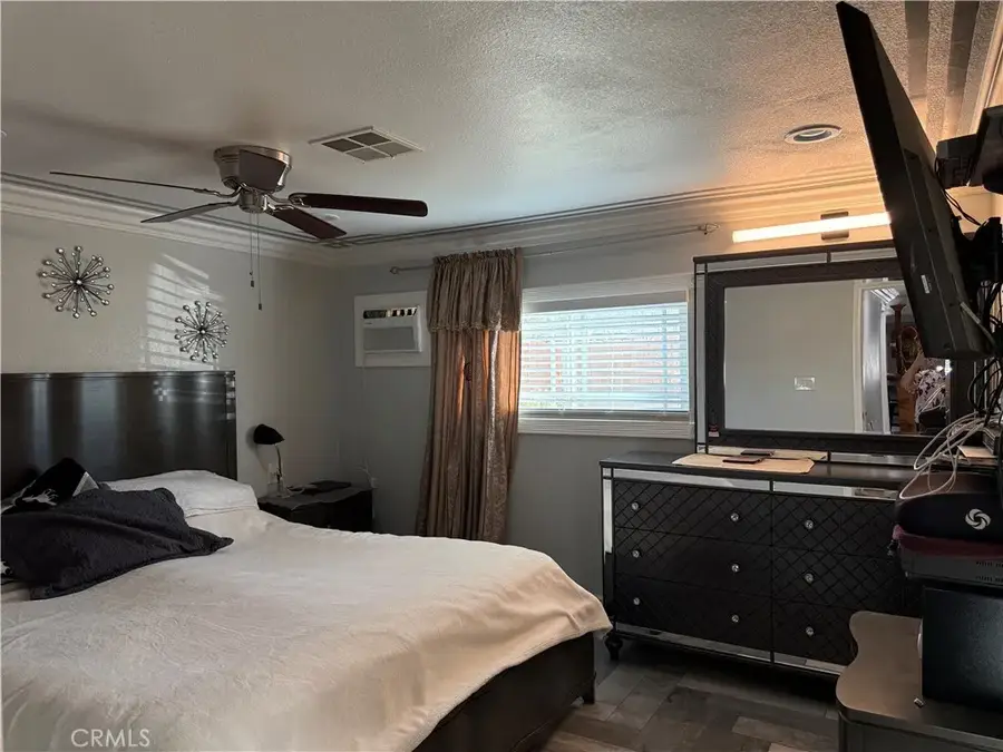 20683 Waalew #B37, Apple Valley, CA 92307 - #3