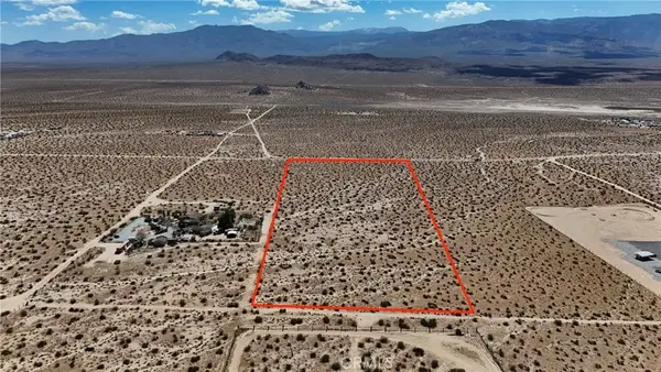 709 East End, Lucerne Valley, CA 92356