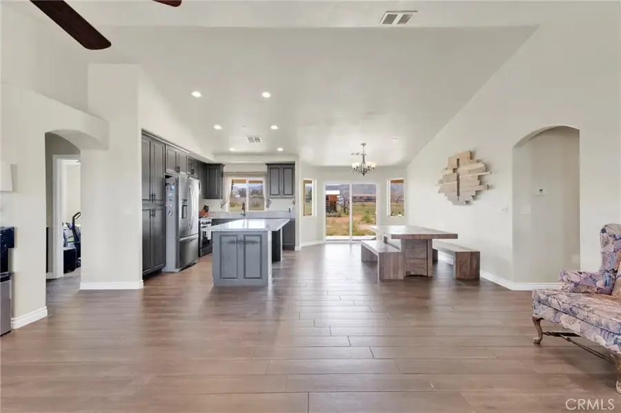 23661 Laurel, Apple Valley, CA 92308 - #3