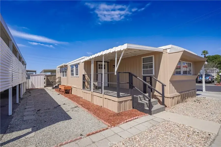 260 N Lyon #59, Hemet, CA 92543 - #3