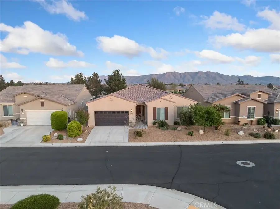 19255 Castana Street, Apple Valley, CA 92308 - #2