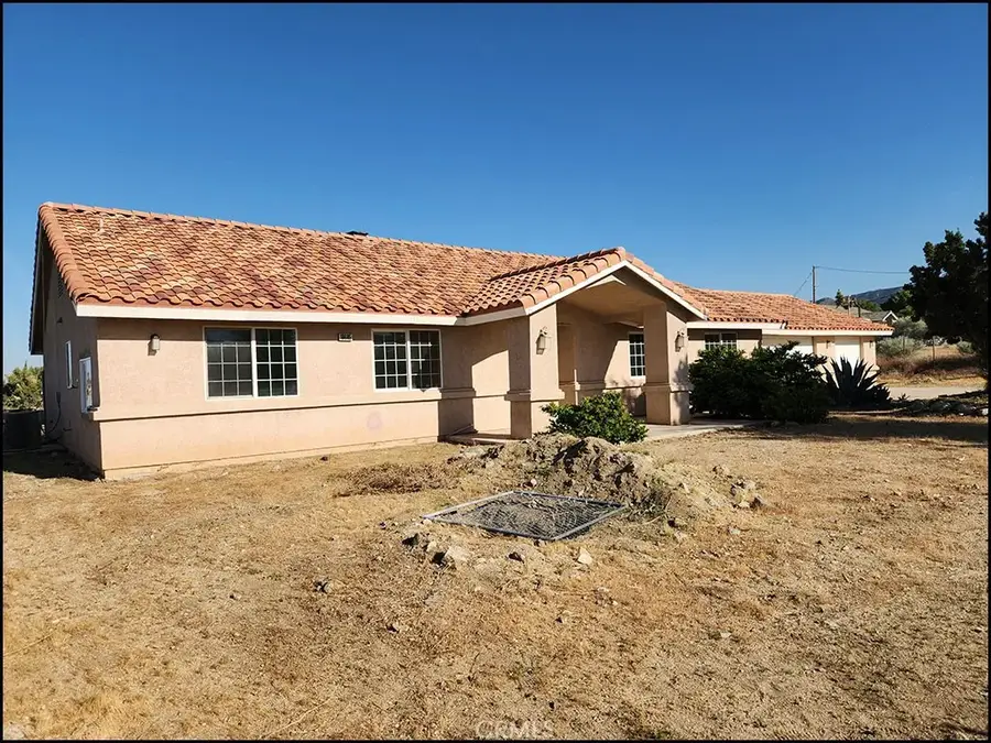 10685 Crystal Air, Pinon Hills, CA 92372 - #2