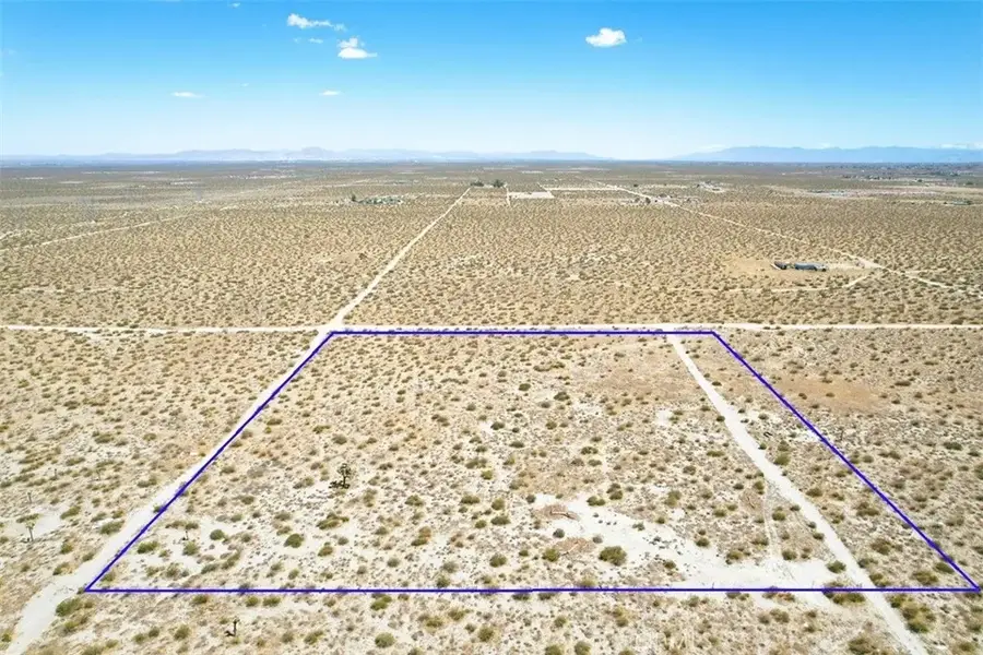 7 Beekley, Phelan, CA 92371 - #2