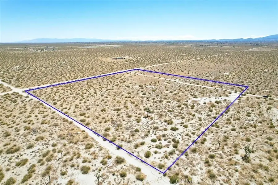 7 Beekley, Phelan, CA 92371 - #3