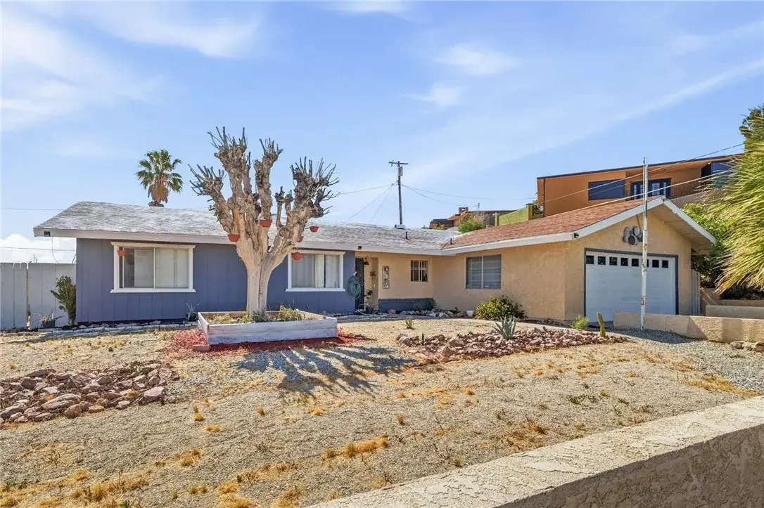 1104 Bigger St, Barstow, CA 92311 - #1