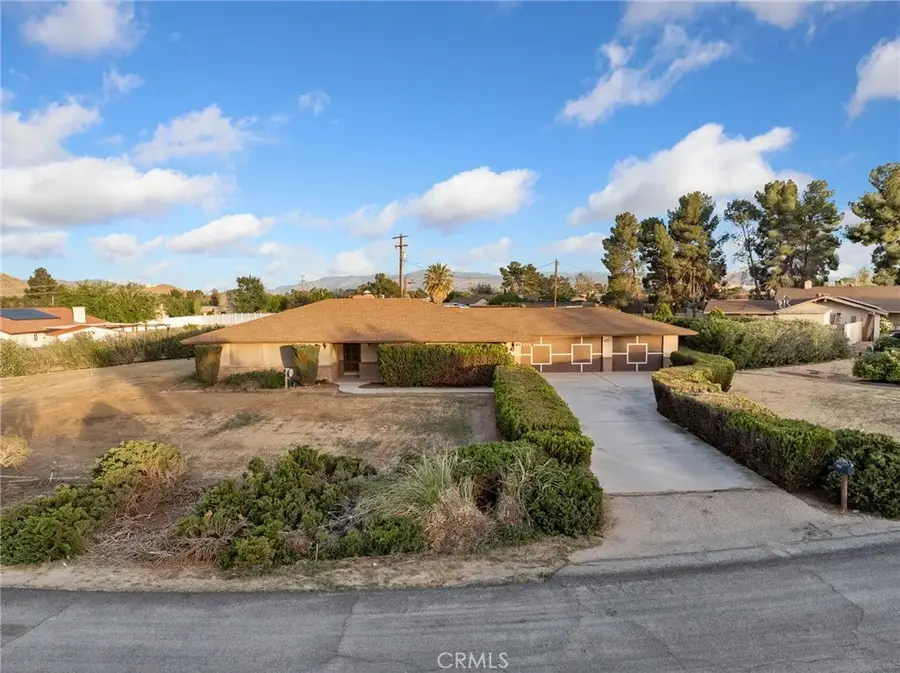 19213 Tecumseh, Apple Valley, CA 92307 - #2
