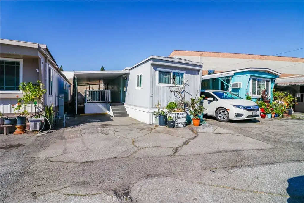 9020 Somerset #19, Bellflower, CA 90706 - #1