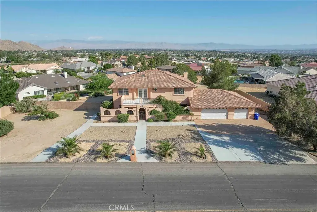 18633 Kamana, Apple Valley, CA 92307 - #1