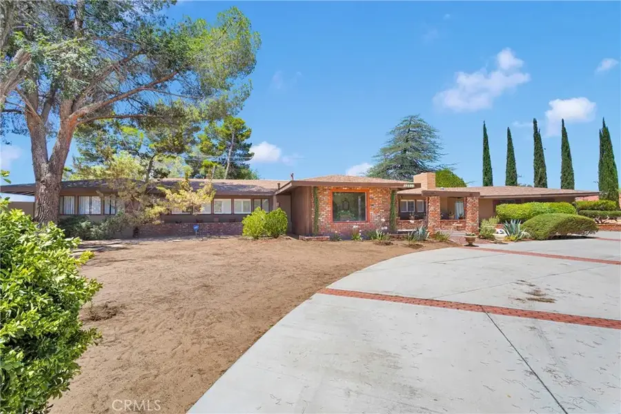 19955 Chickasaw Road, Apple Valley, CA 92307 - #3