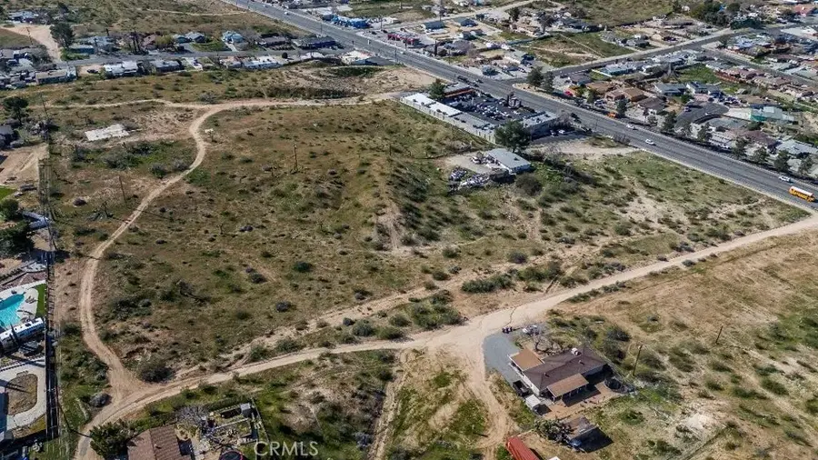 1 Hesperia Rd, Victorville, CA 92395 - #3