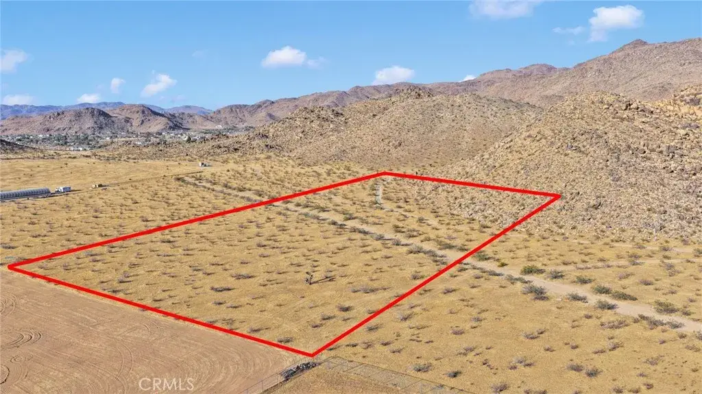 14323 Fairview Valley, Apple Valley, CA 92307 - #1