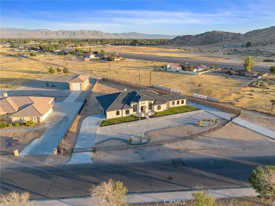 20721 Standing Rock, Apple Valley, CA 92307 - #3