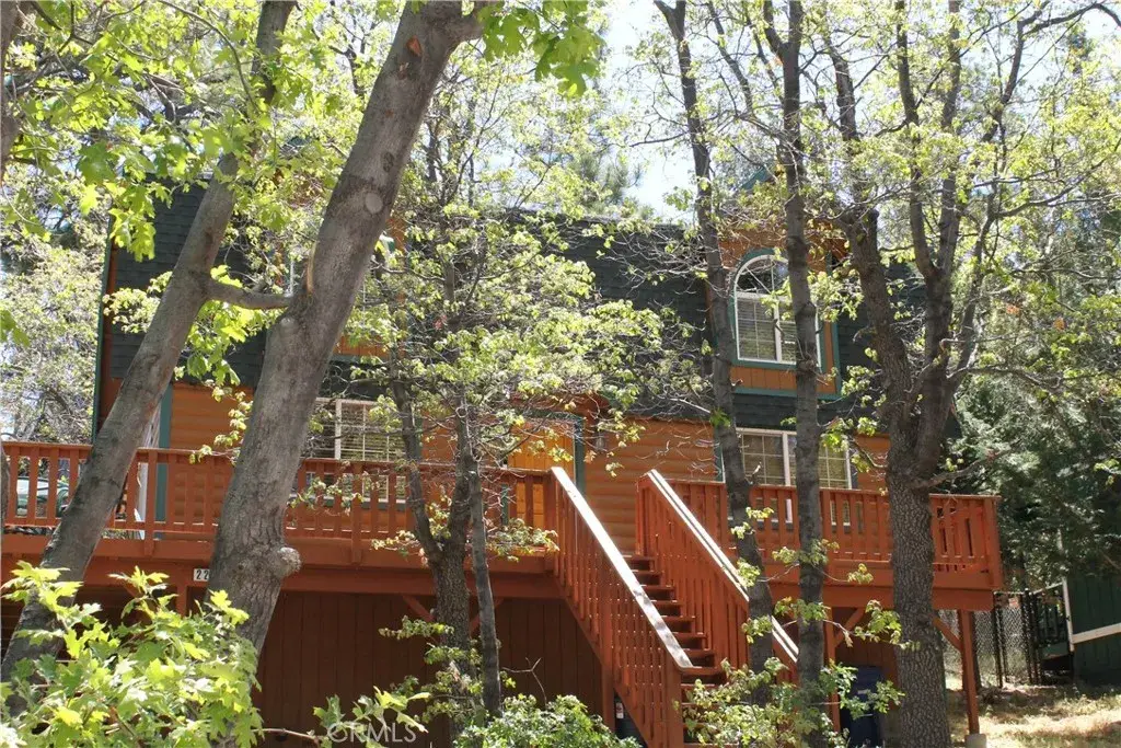 223 Vista, Sugarloaf, CA 92386 - #1