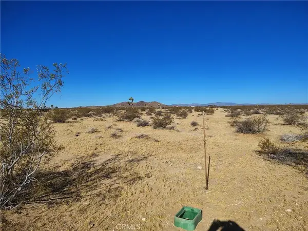 408 Stable, Landers, CA 92285