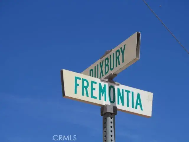 28 Fremontia, Oak Hills, CA 92344 - #3