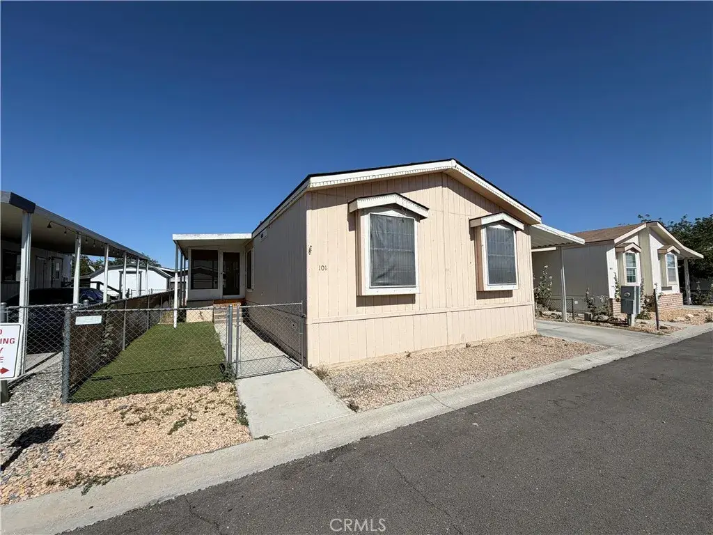 20843 Waalew #C101, Apple Valley, CA 92307 - #1