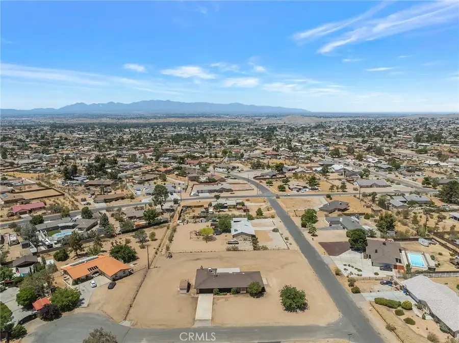 19456 Saint Timothy Ln Lane, Apple Valley, CA 92307 - #3