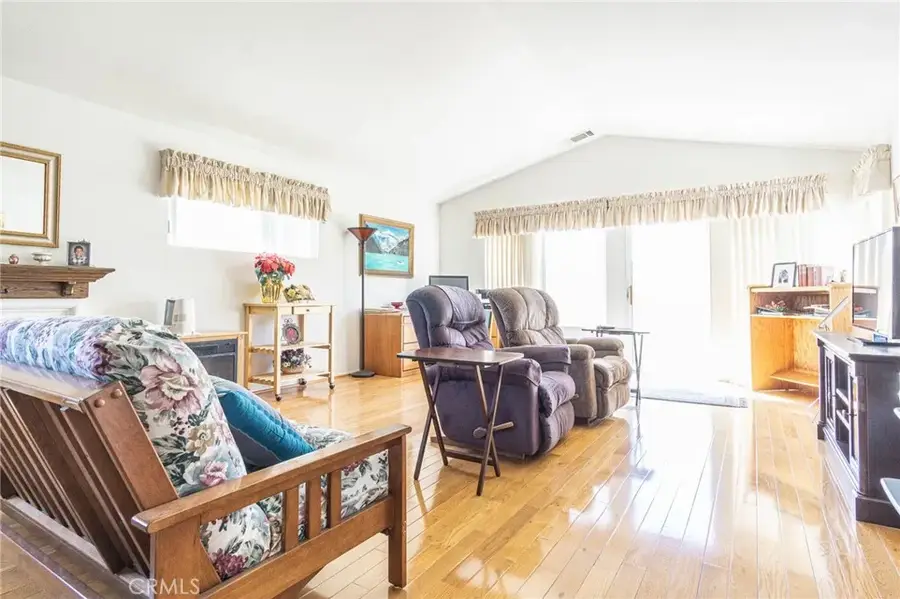 19581 Saint Andrews Way, Apple Valley, CA 92308 - #3