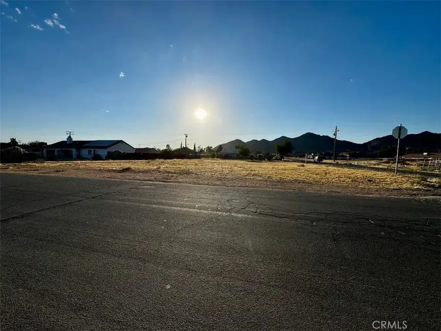 154 Broken Bow, Apple Valley, CA 92307 - #3