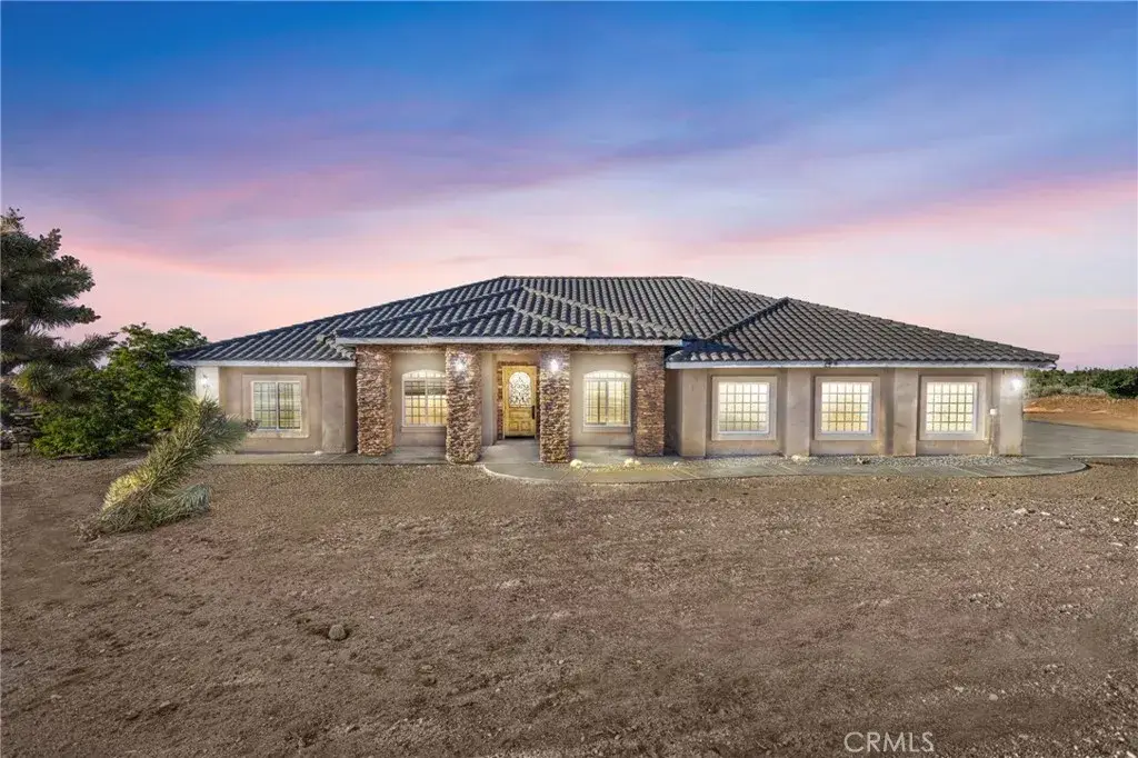 1030 Elsinore, Pinon Hills, CA 92372 - #1
