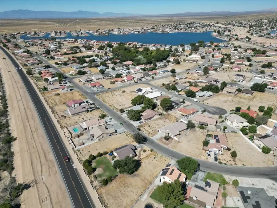 26827 Corona, Helendale, CA 92342 - #2