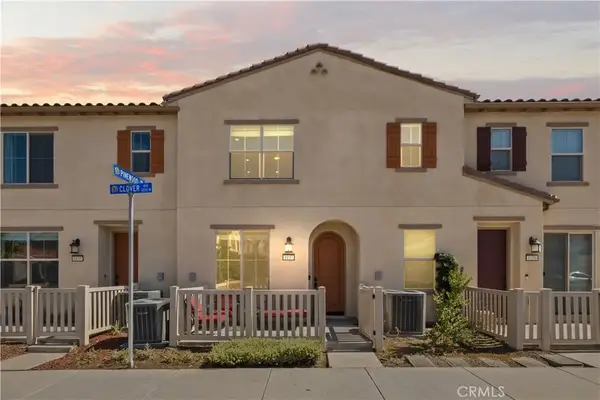 1037 W Clover Ave, Rialto, CA 92376